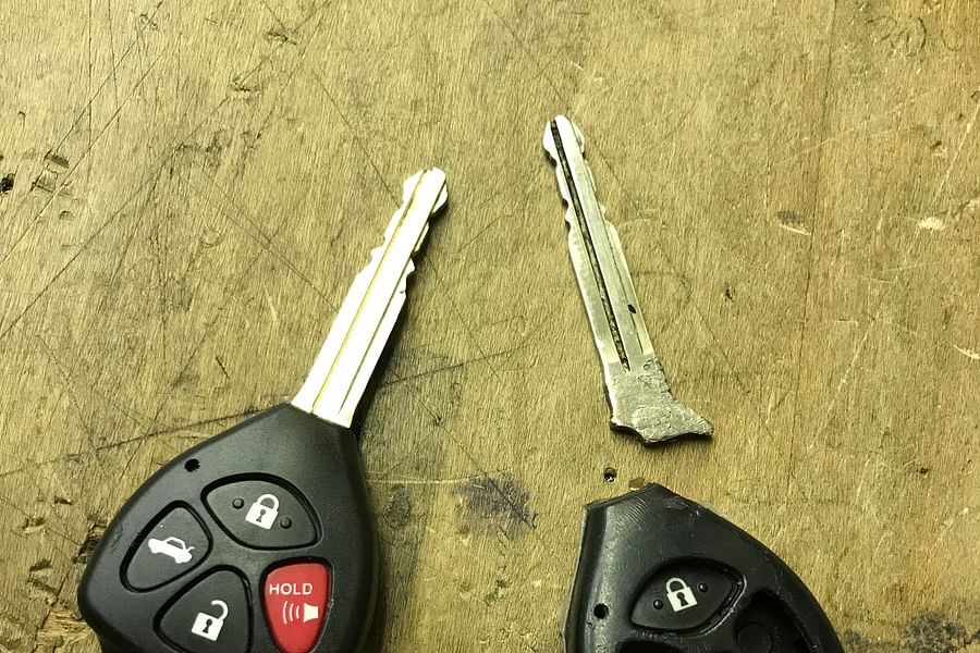 broken car key