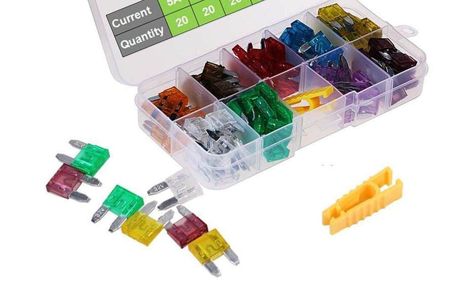 automotive fuse replacement