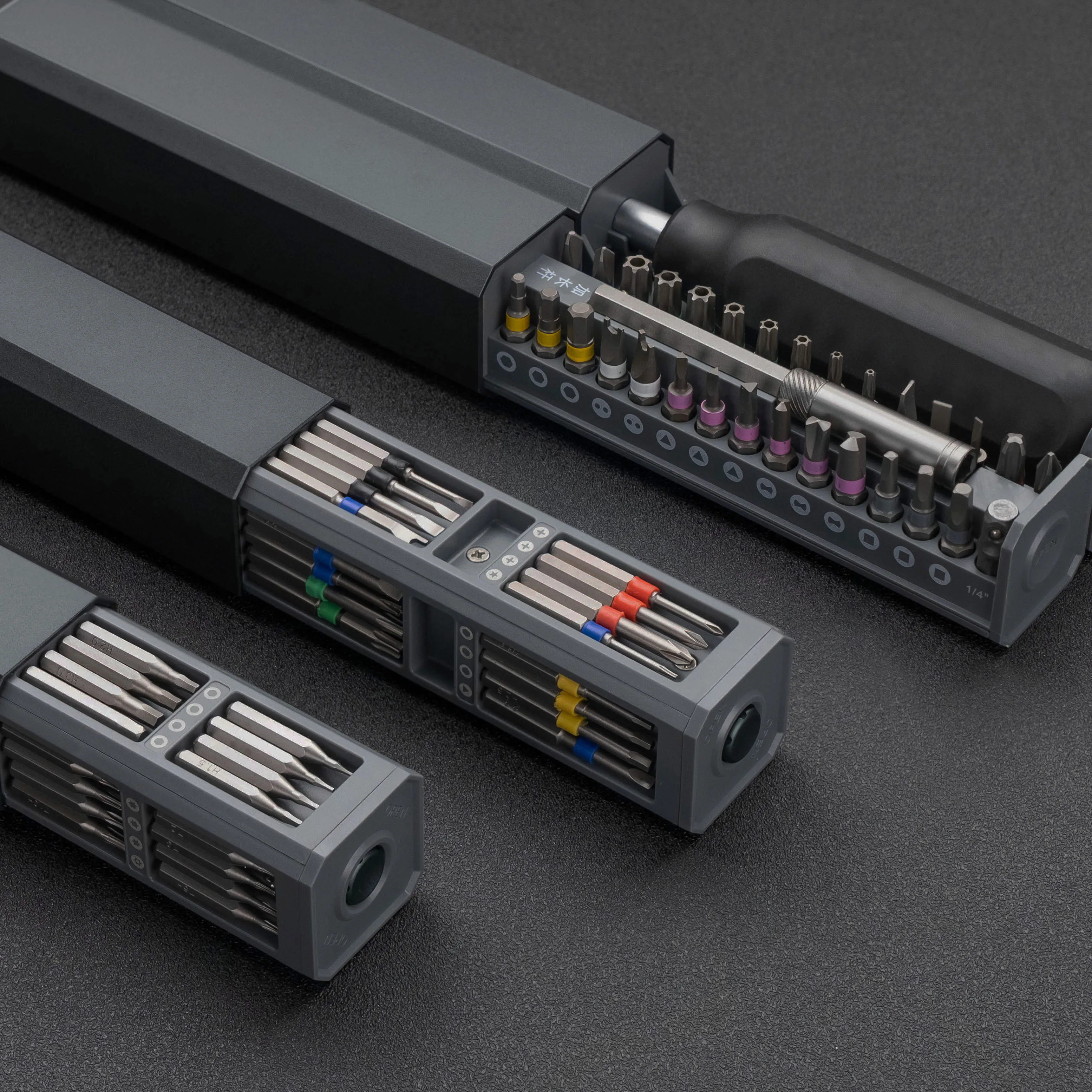 multifunctional screwdriver set