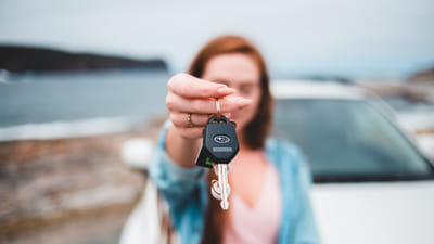 Unlocking Solutions: How to Fix a Car with a Lock Symbol and Replace Keys